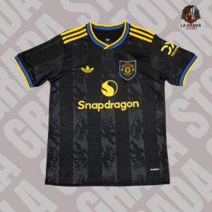 42 Manchester United 25/26 - 3º Equipación