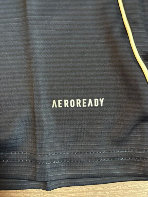 Real Madrid 25/26 - 2º Equipación