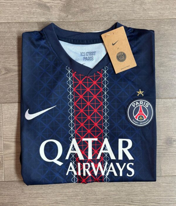 PSG 25/26 - 1º Equipación