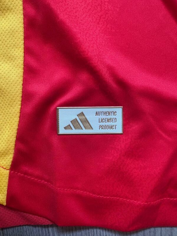 España 25/26 - 1º Equipación