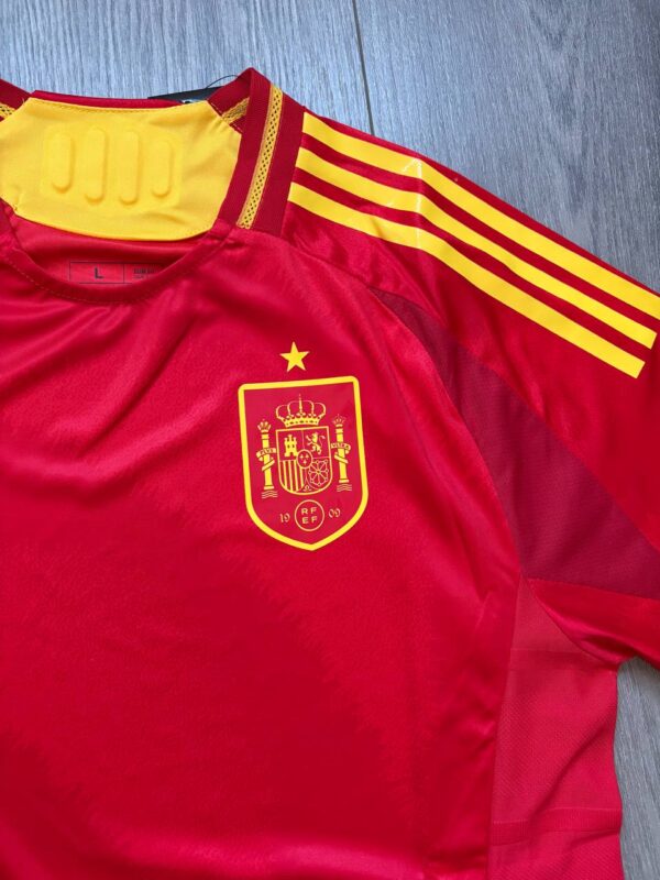 España 25/26 - 1º Equipación