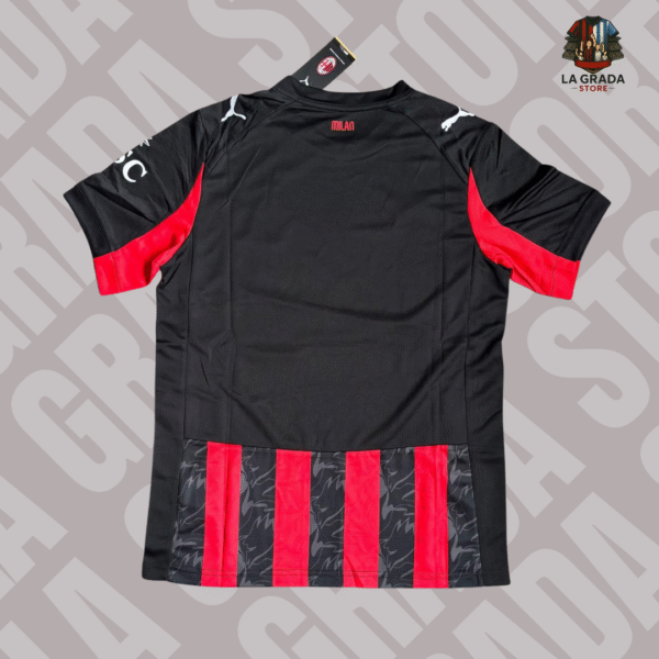 Milan 25/26 - 1º Equipación